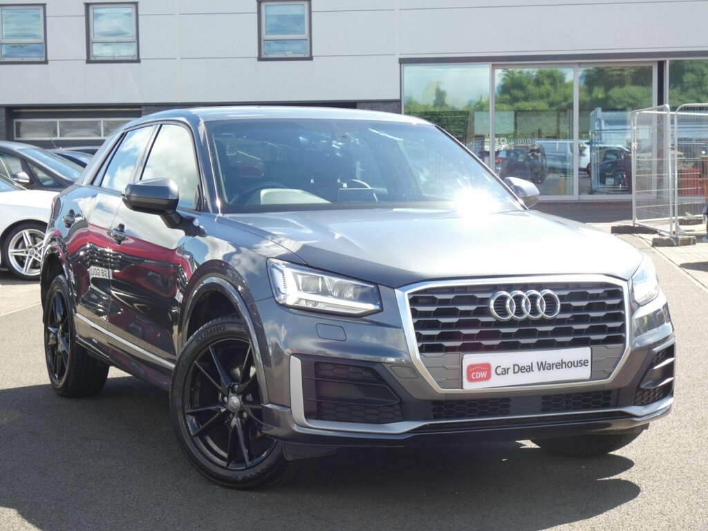 Audi Q2 1.5 Tfsi Cod 35 S Line Euro 6 Ss Grey