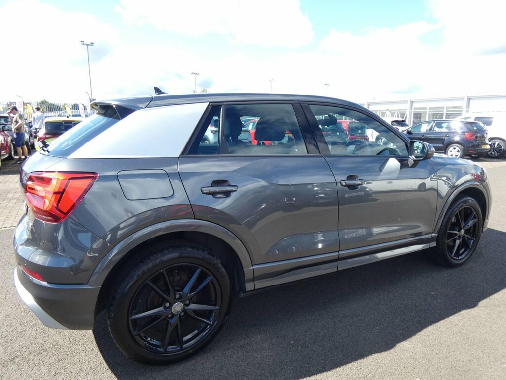 Audi Q2 1.0 Tfsi Sport Black #21