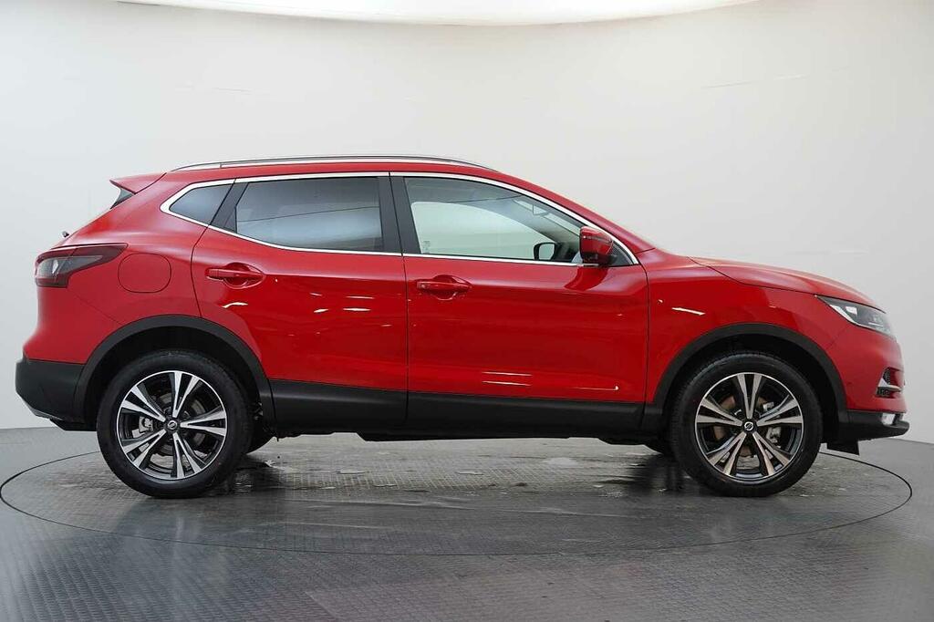 Nissan Qashqai 1.3 Dig-t 140 N-connecta With Sat Nav 360 View C SM70YDB Red #6