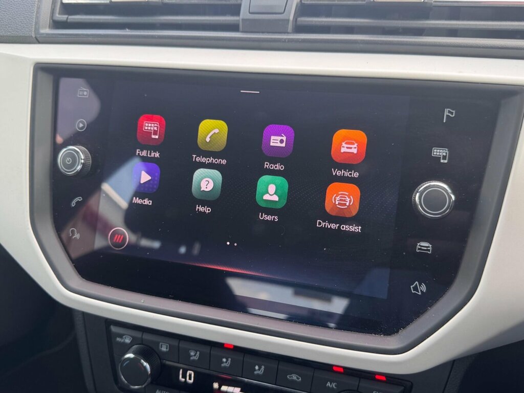Seat Arona 1L Xcellence Red #25