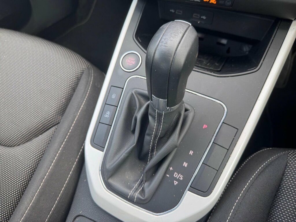 Seat Arona 1L Xcellence Red #10