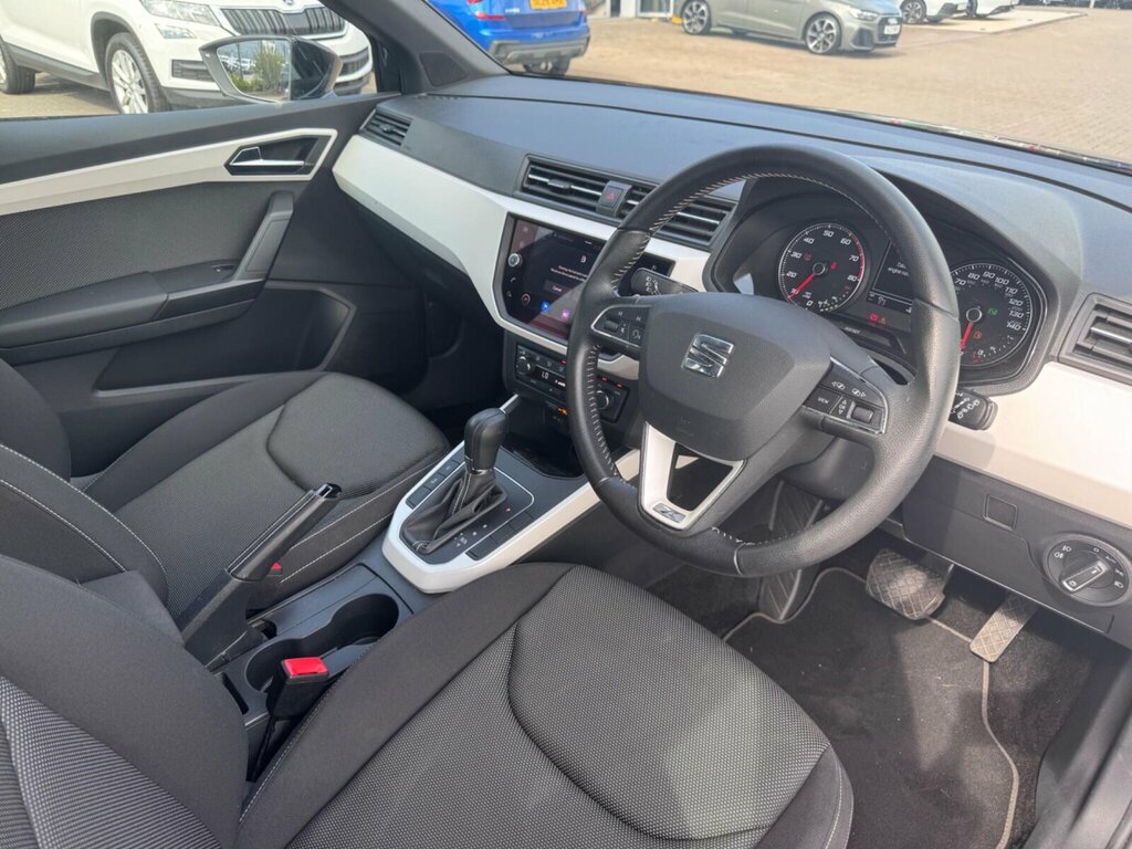 Seat Arona 1L Xcellence Red #14