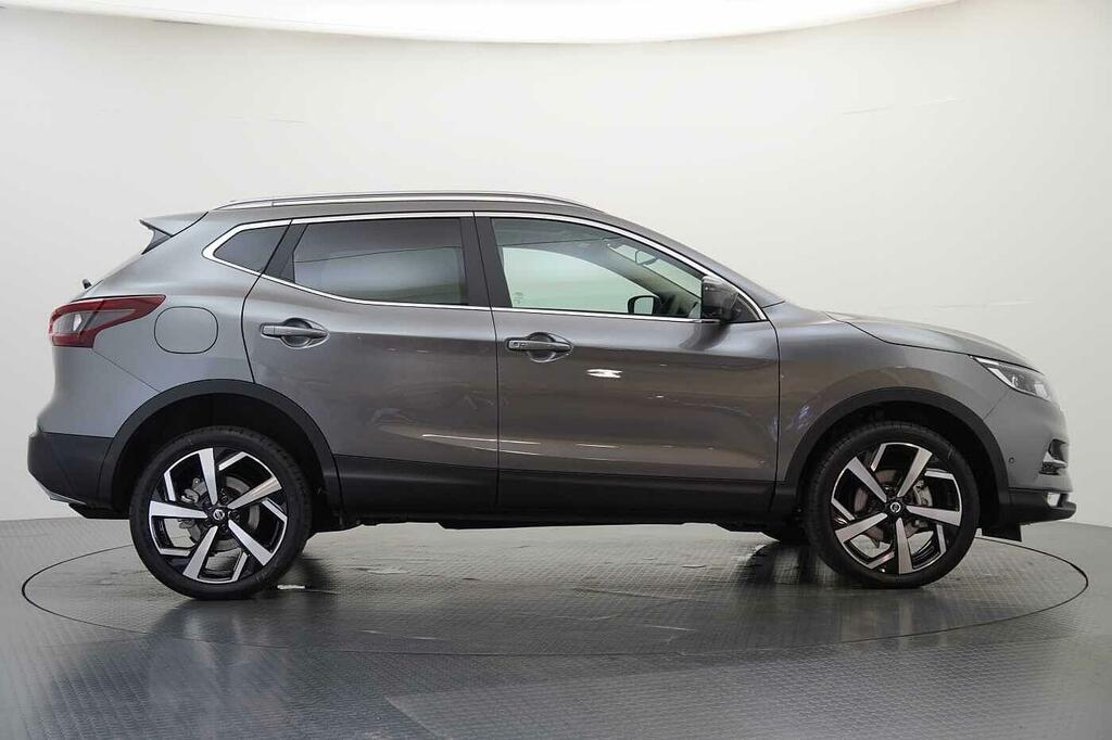 Nissan Qashqai 1.7 Dci 150 4Wd Tekna With Glass Roof And Drive As Grey #6