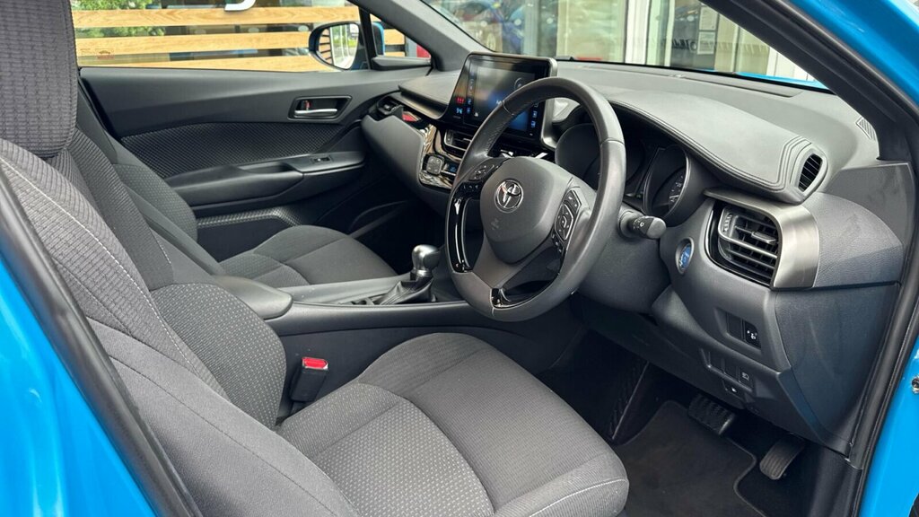 Toyota C-Hr Excel  #12