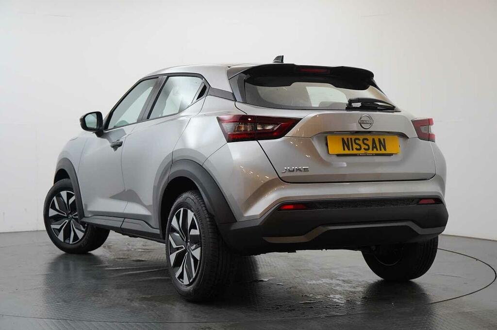 Nissan Juke 1.0 Dig-t 114 Acenta Premium Dct With Rear Vi SK74AJU Silver #3
