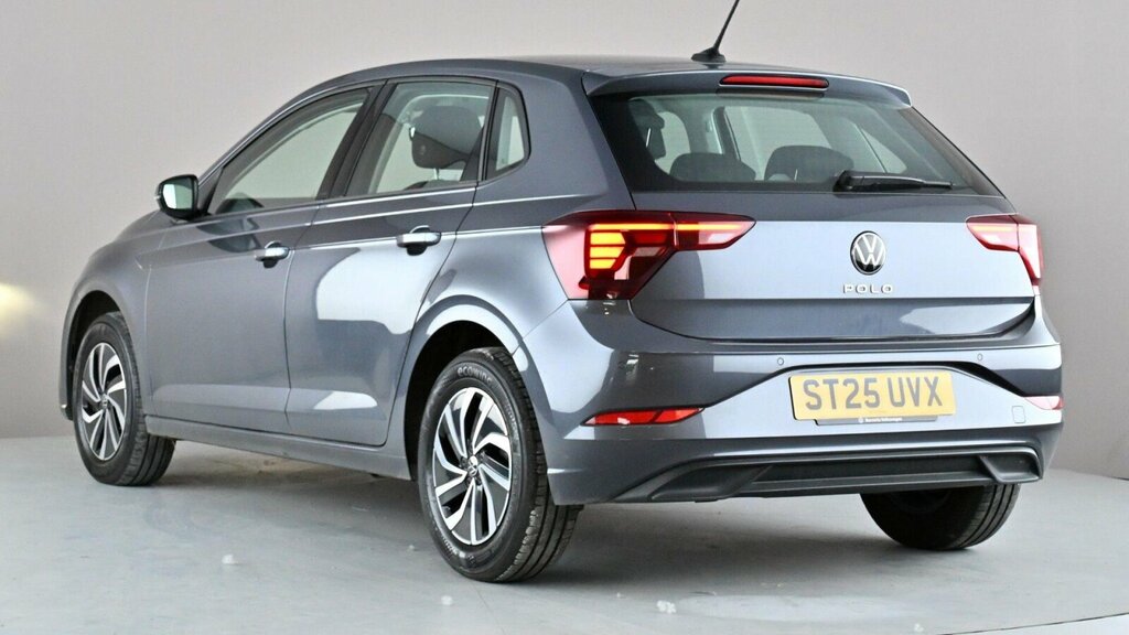 Volkswagen Polo 1.0 Tsi Life Grey #3