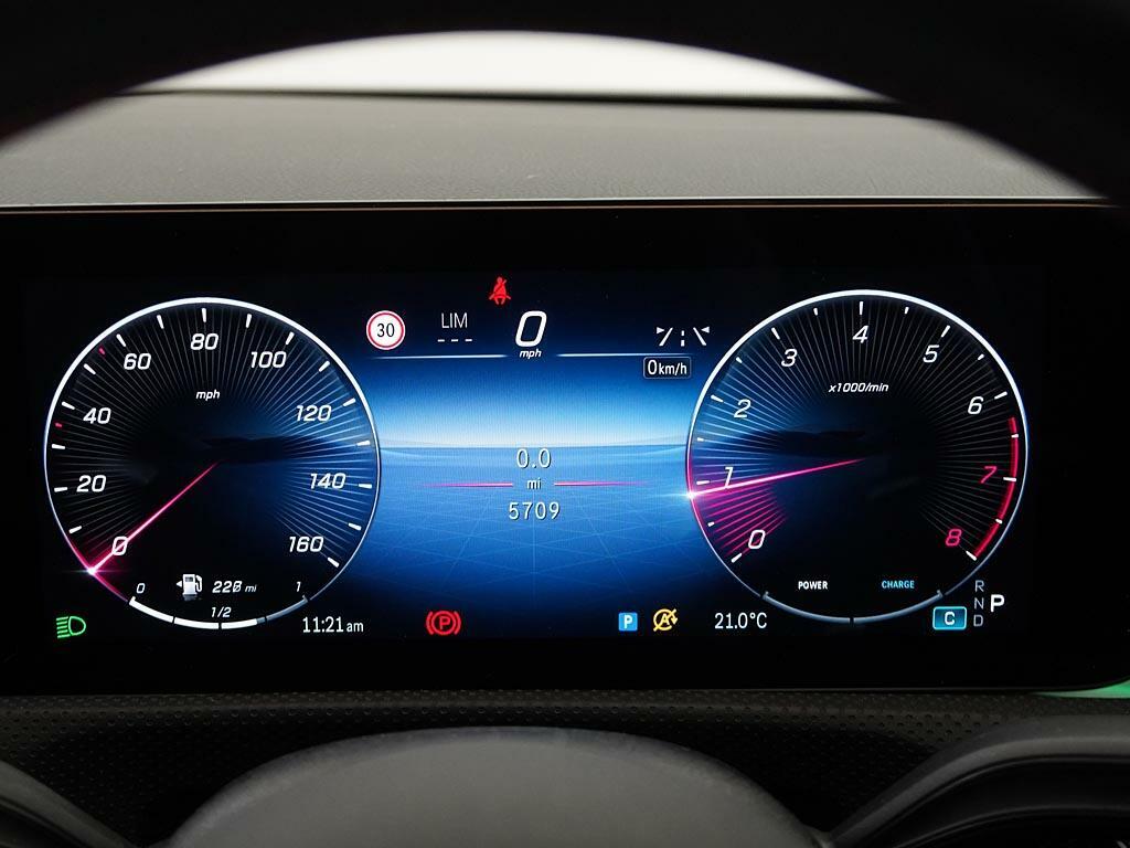Mercedes-Benz A Class A180 Amg Line Executive Blue #24
