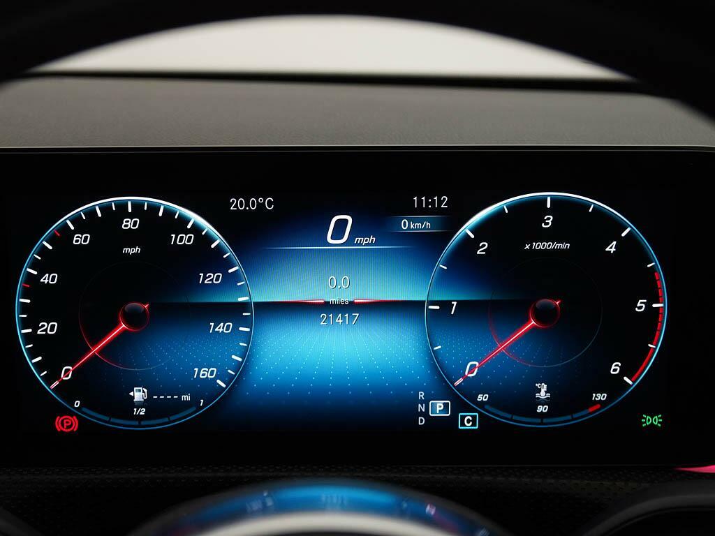 Mercedes-Benz A Class A 200 D Amg Line Premium Plus Night Edition White #4
