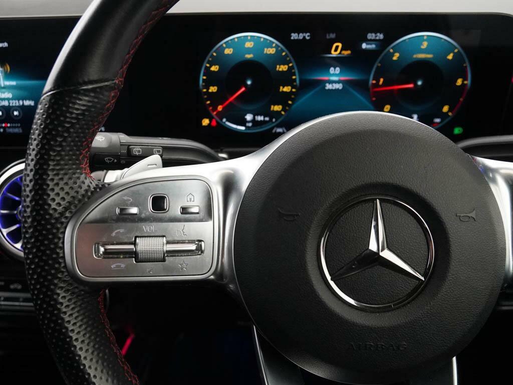 Mercedes-Benz GLB Class Suv White #26
