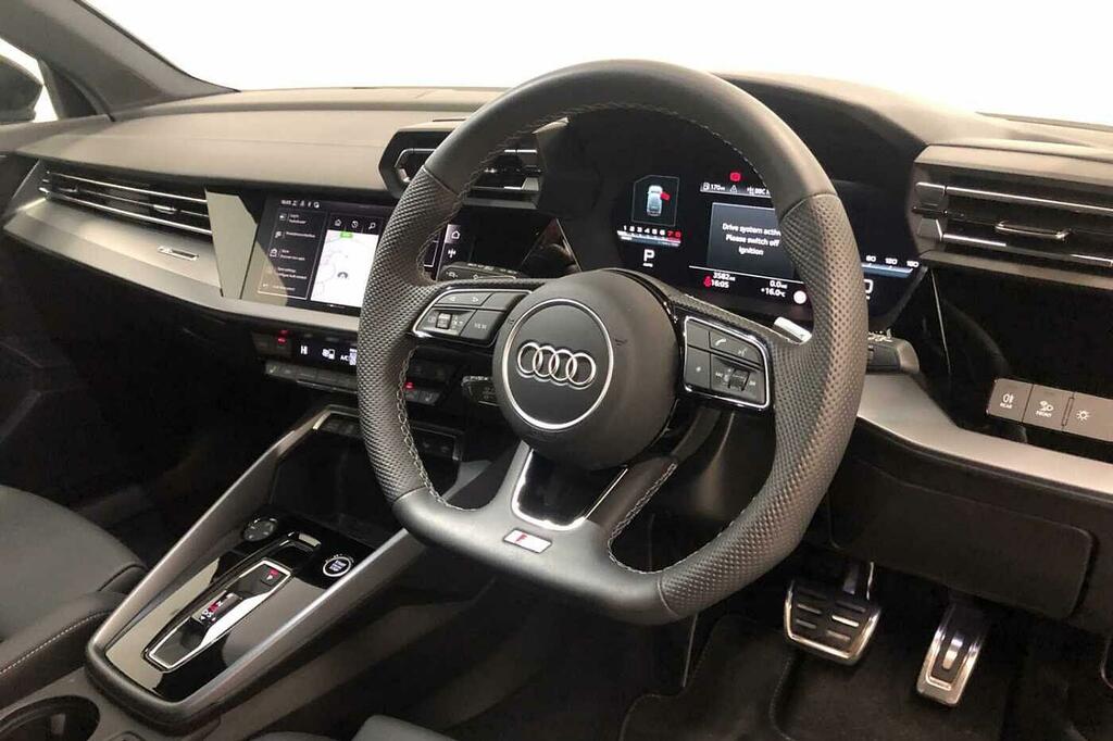 Audi A3 S Line Tfsi 150 Ps S Tronic SL75LZK Black #6