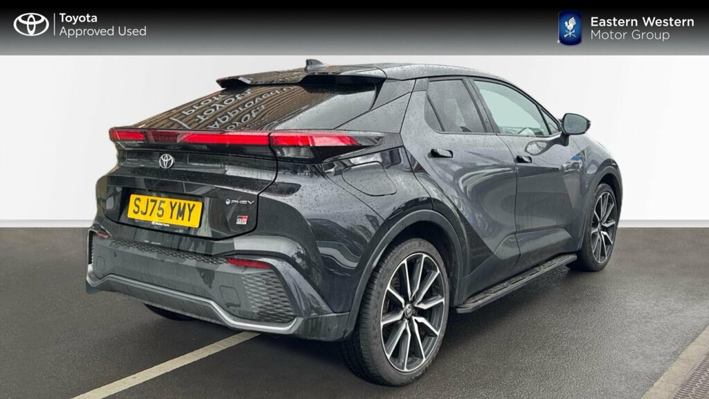 Toyota C-Hr Design Black #2
