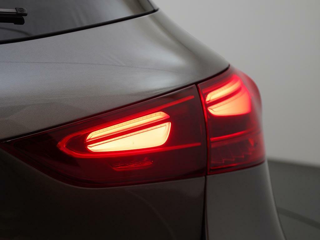 Mercedes-Benz GLA Class Gla 200 Amg Line Executive Black #15