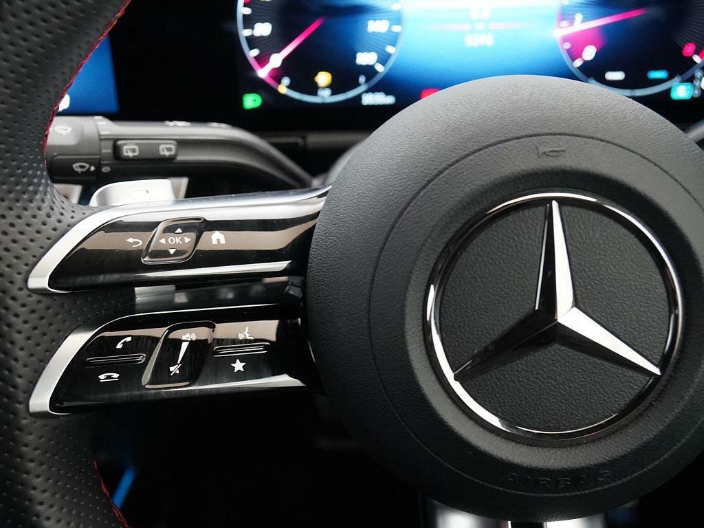 Mercedes-Benz GLA Class Gla 200 Amg Line Executive Black #27
