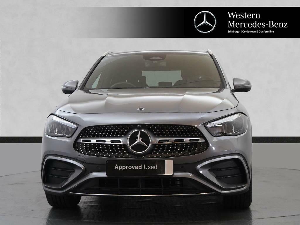 Mercedes-Benz GLA Class Gla 200 Amg Line Executive Black #11