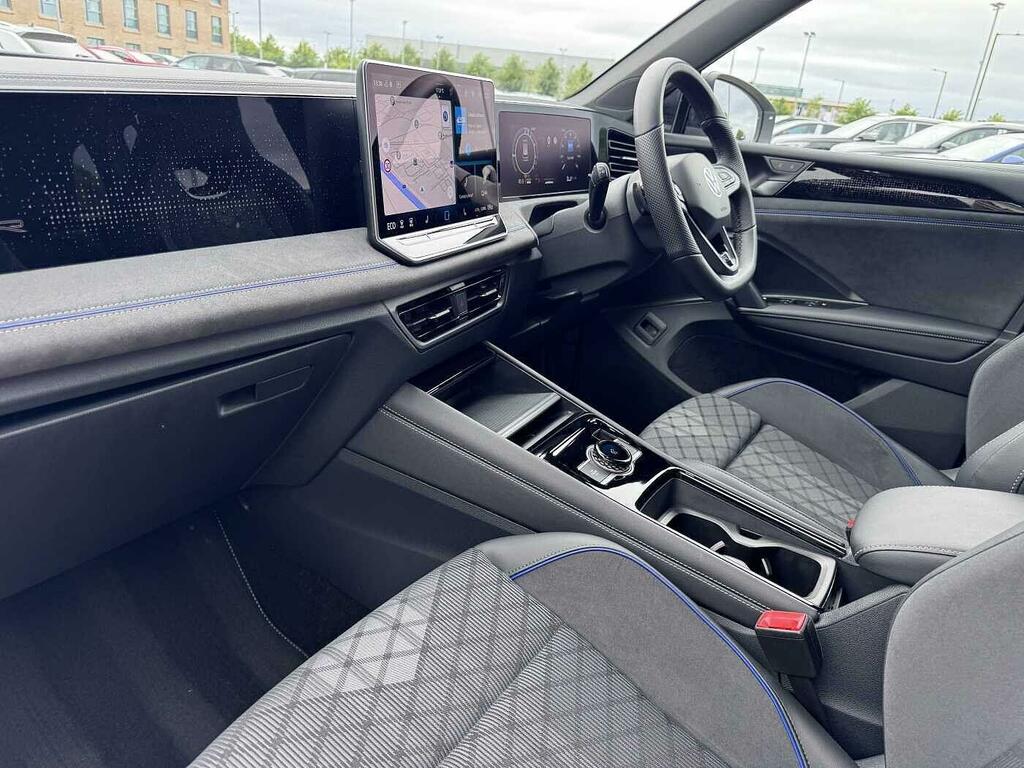 Volkswagen Tiguan 1.5 Tsi Ehybrid R-line Dsg White #2