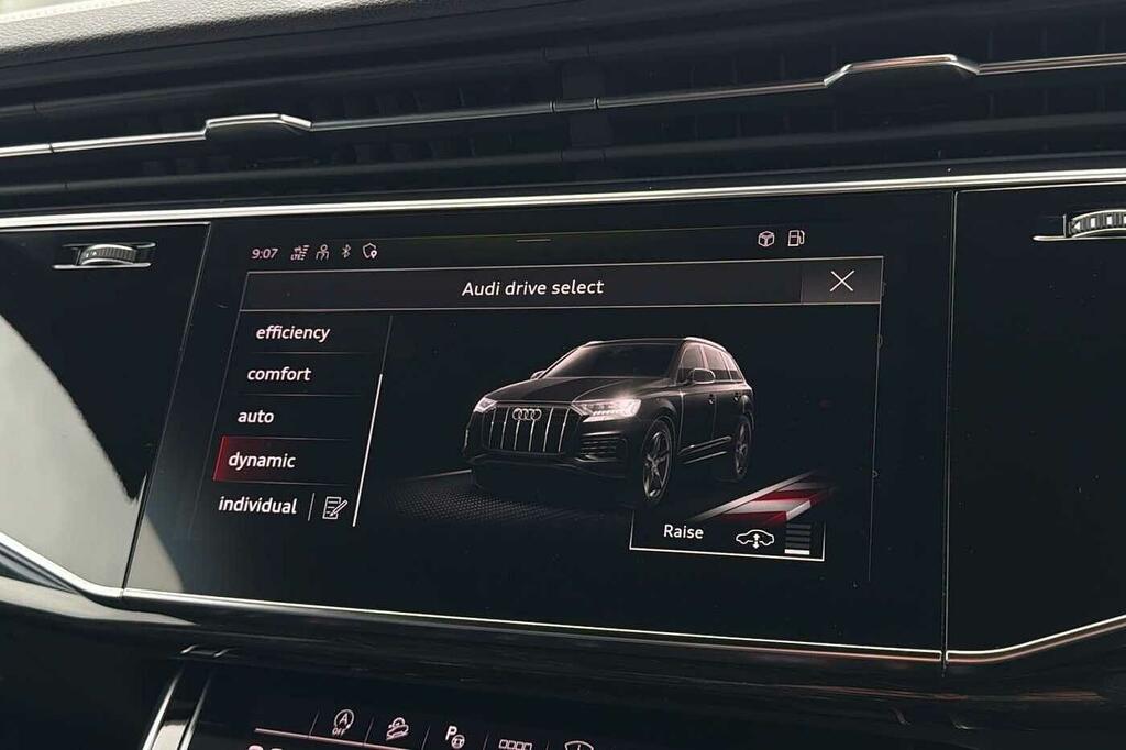 Audi Q7 Black Edition Blue #29