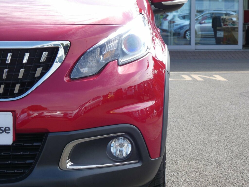 Peugeot 2008 1.2 Puretech Allure Premium Euro 6 Ss Red #5