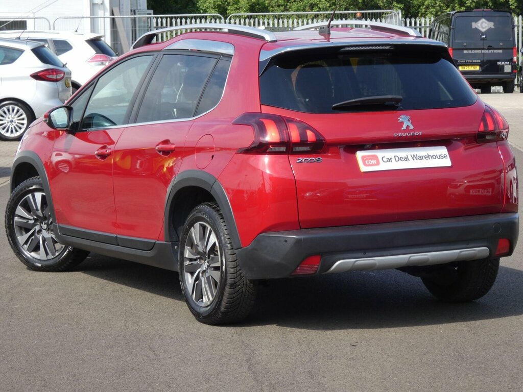 Peugeot 2008 1.2 Puretech Allure Premium Euro 6 Ss Red #2