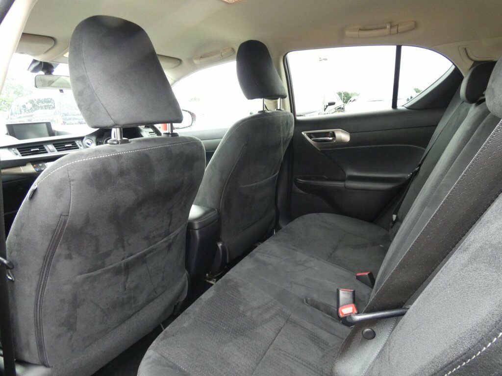 Lexus CT 1.8 Sport Cvt Euro Grey #11