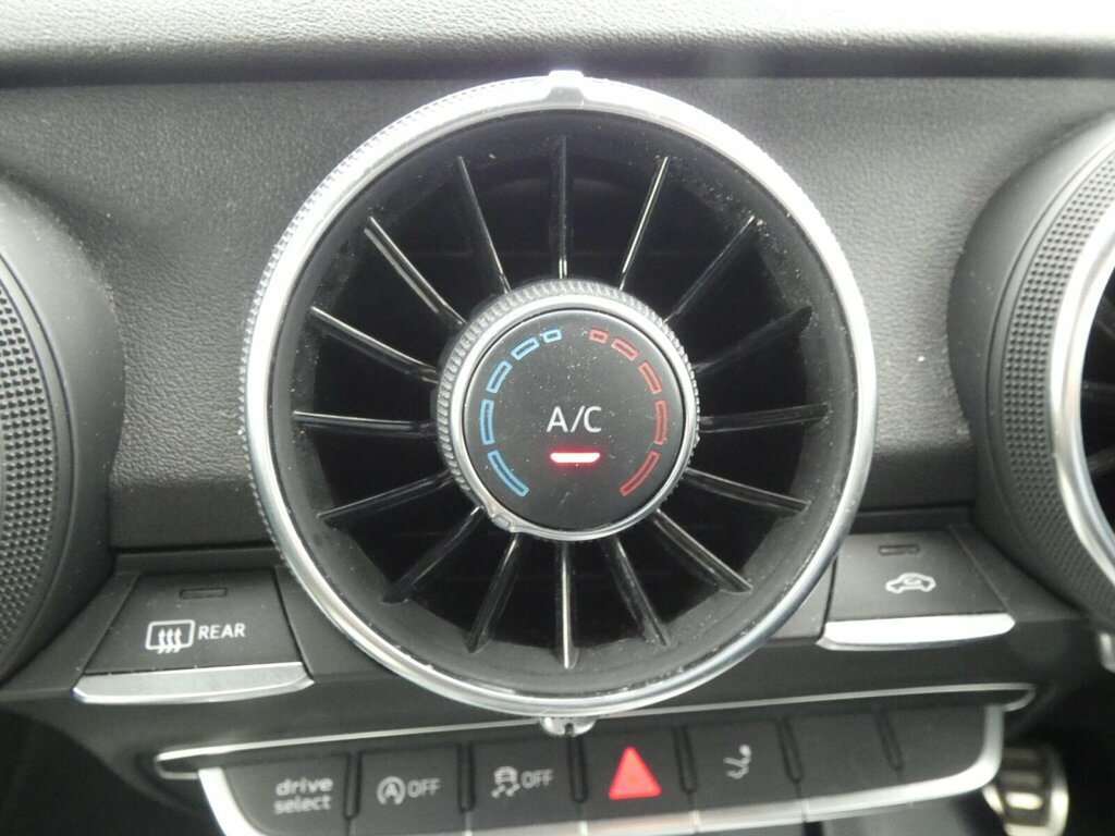 Audi TT 1.8 Tfsi Sport Euro 6 Ss Grey #26