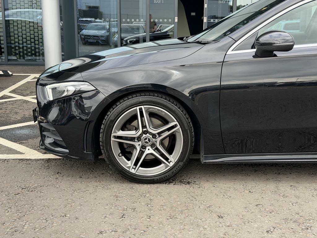 Mercedes-Benz A Class A 180 Amg Line Executive SK70VCT Black #6