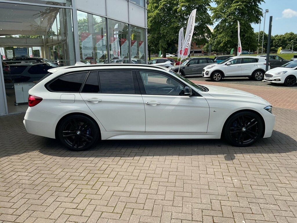 BMW 3 Series 2.0 320I M Sport Shadow Edition Touring Euro White #4