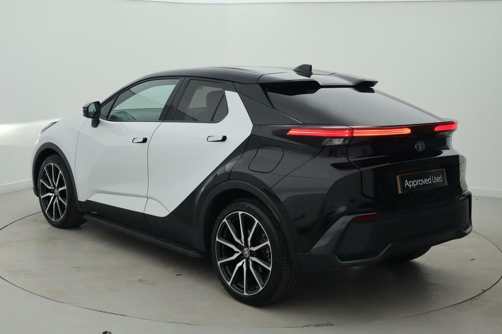 Toyota C-Hr 2.0 Vvt 13.6Kwh Gr Sport Suv Plug-in Hy White #4