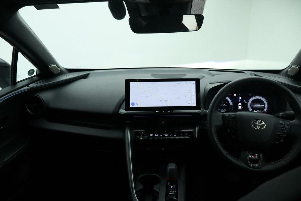 Toyota C-Hr 2.0 Vvt 13.6Kwh Gr Sport Suv Plug-in Hy White #6