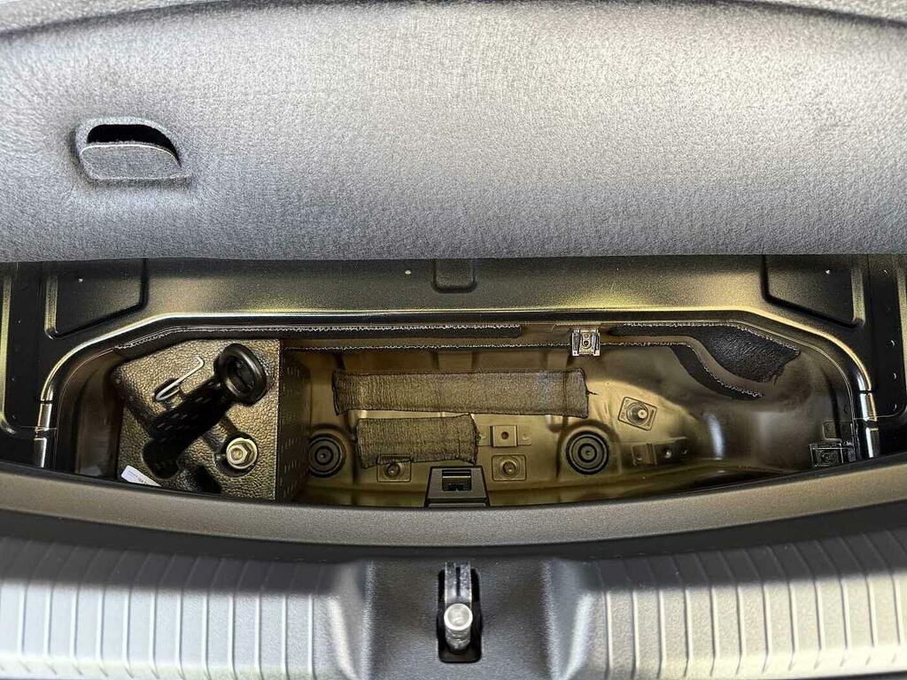 Volkswagen ID.3 Pro S 77Kwh 5 Seat Black #12