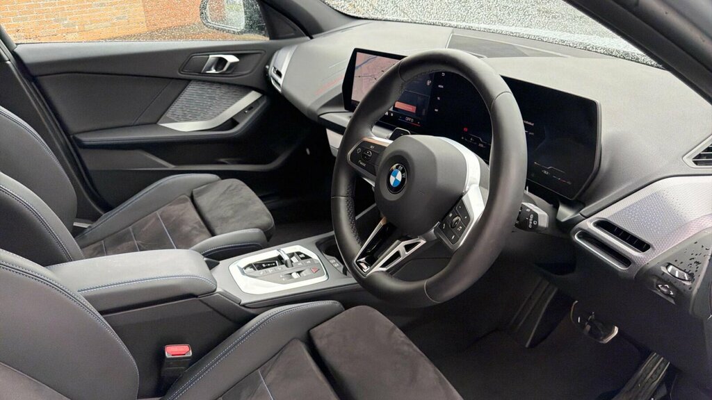 BMW 1 Series 120 M Sport Step 2026 White #6