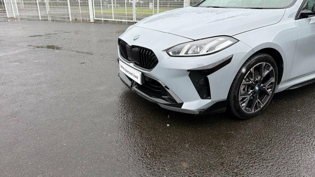 BMW 1 Series 120 M Sport Step 2026 White #31