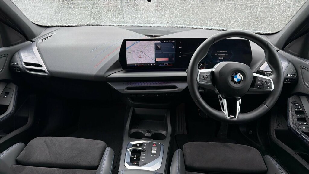 BMW 1 Series 120 M Sport Step 2026 White #4