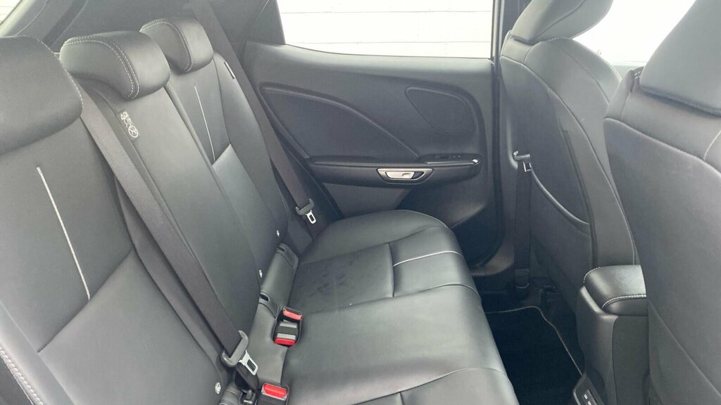 Lexus LBX 1.5 Vvt-ie Premium Plus Design Suv Hybr Blue #9
