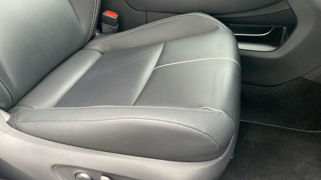 Lexus LBX 1.5 Vvt-ie Premium Plus Design Suv Hybr Blue #18