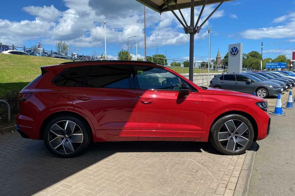 Volkswagen Touareg 3.0 V6 Tdi 4Motion 286 Black Edition Tip Red #4