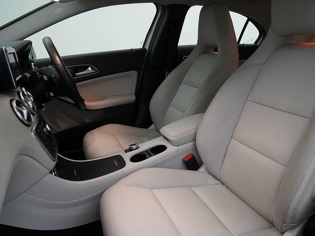 Mercedes-Benz A Class Hatchback 1.6 A200 Amg Line Premium Plus Euro 6 Grey #40
