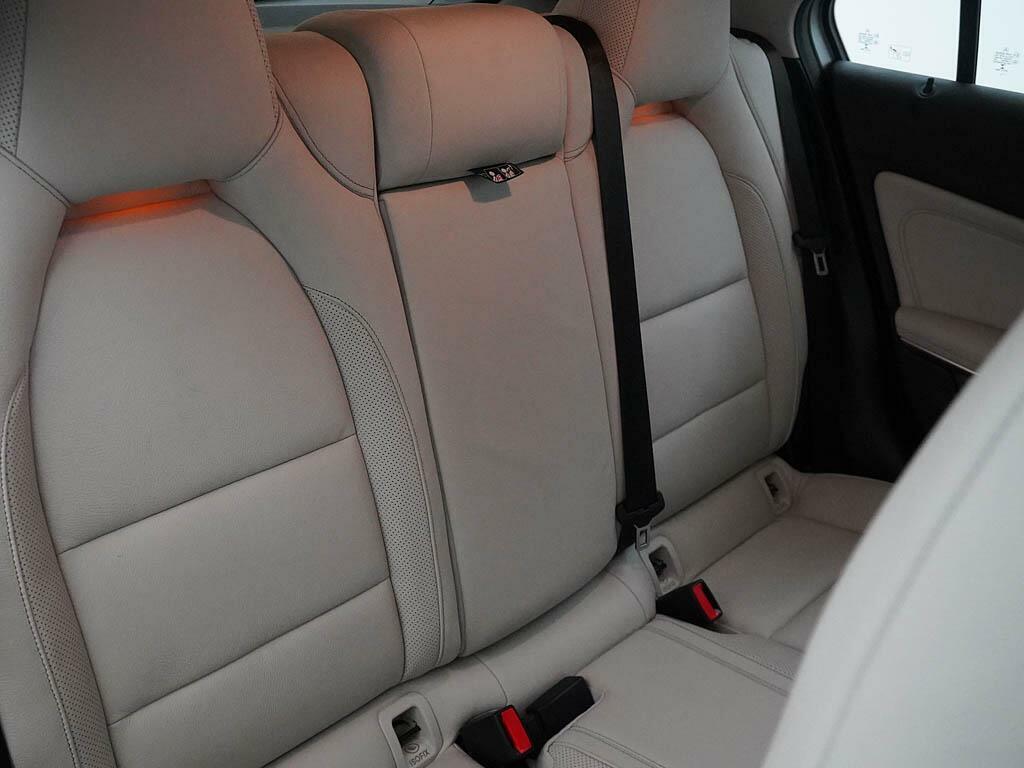 Mercedes-Benz A Class Hatchback 1.6 A200 Amg Line Premium Plus Euro 6 Grey #9