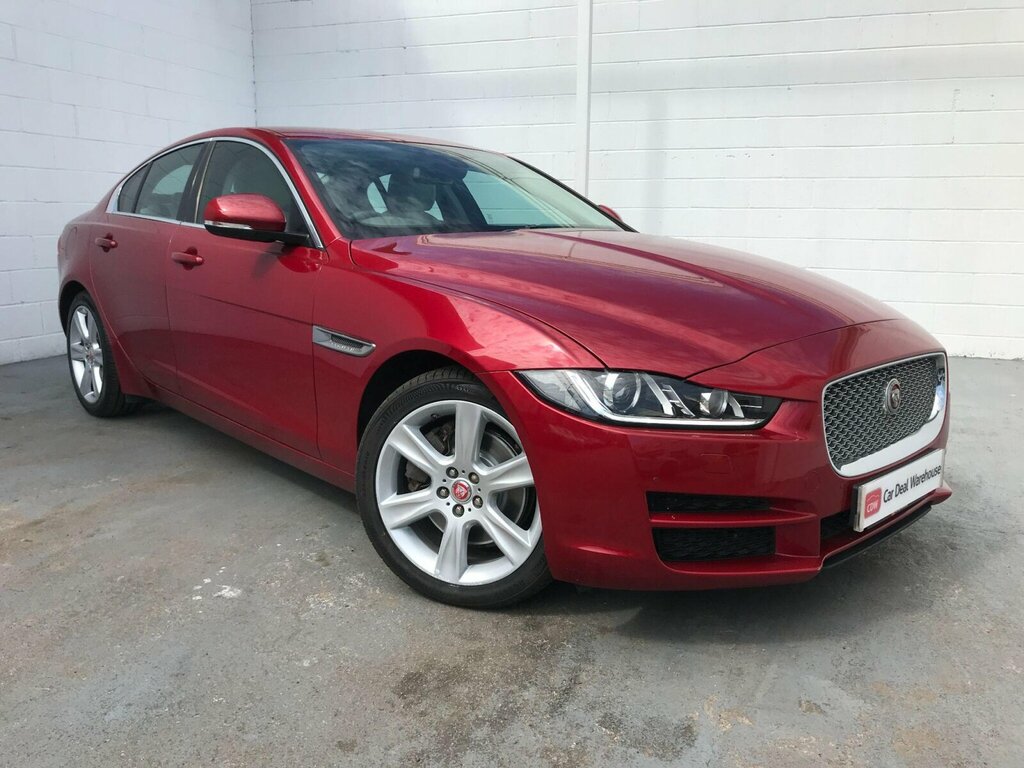 Jaguar XE 2.0 Gtdi Portfolio Euro 6 Ss Red