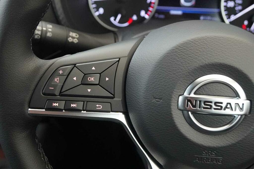 Nissan Juke Suv Black #32