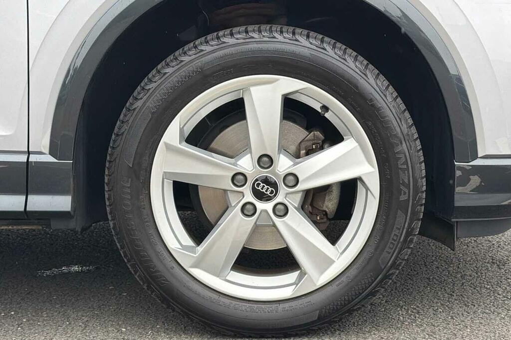Audi Q2 Sport 30 Tfsi 116 Ps 6-Speed Silver #5