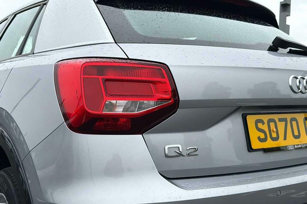 Audi Q2 30 Tfsi Technik Grey #19