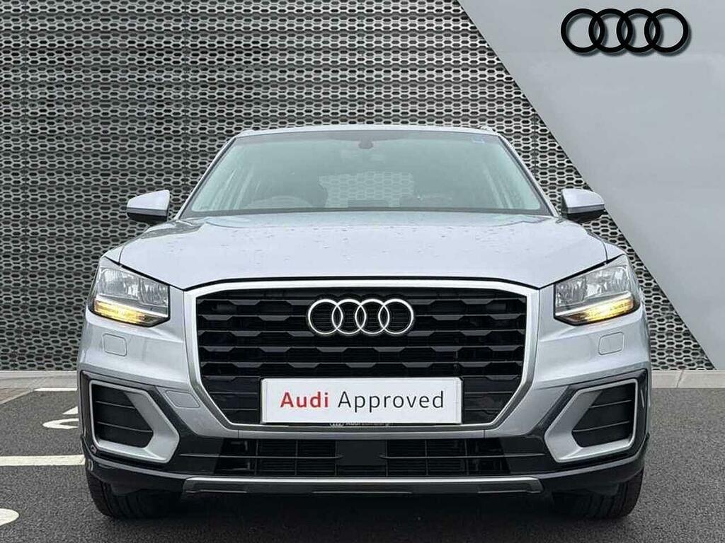 Audi Q2 30 Tfsi Technik Grey #7