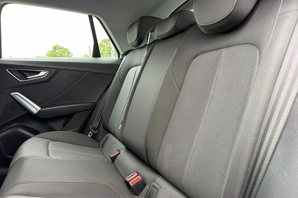 Audi Q2 30 Tfsi Technik Grey #21