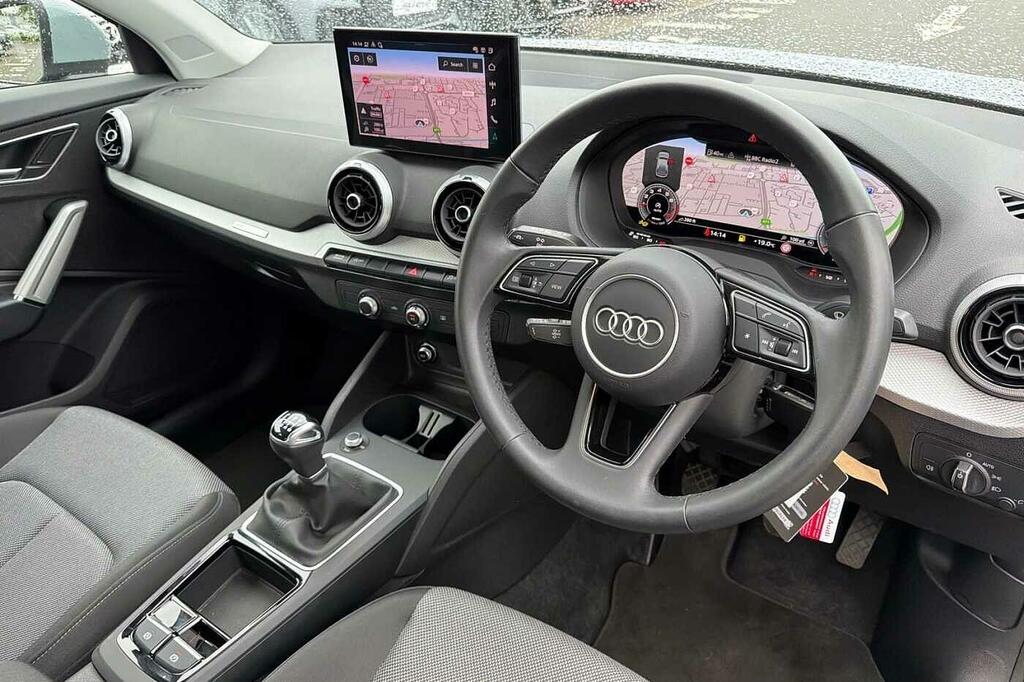 Audi Q2 Sport 30 Tfsi 116 Ps 6-Speed SM24TUW Grey #6