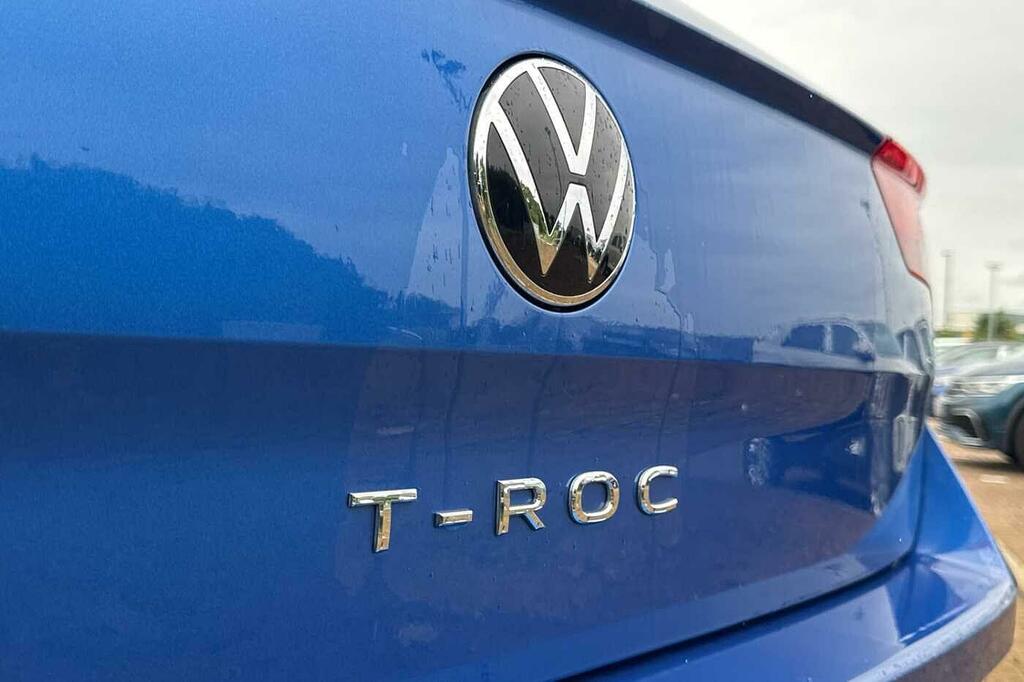 Volkswagen T-Roc  Black #42