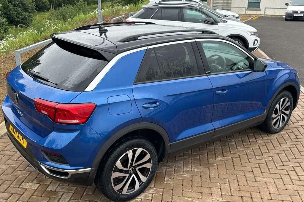 Volkswagen T-Roc  Black #39