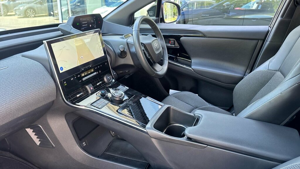Toyota bZ4X Motion Silver #5
