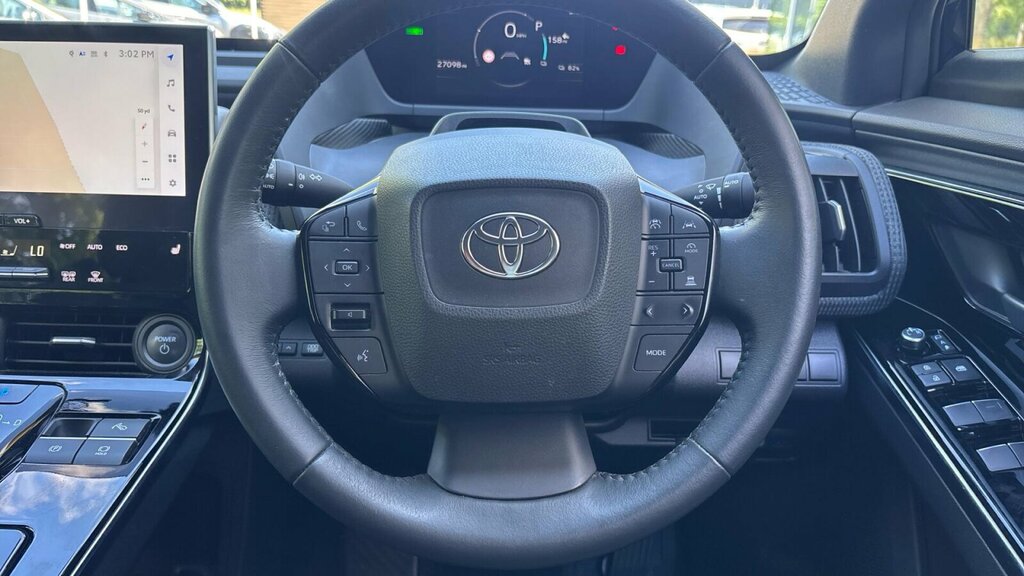 Toyota bZ4X Motion Silver #10