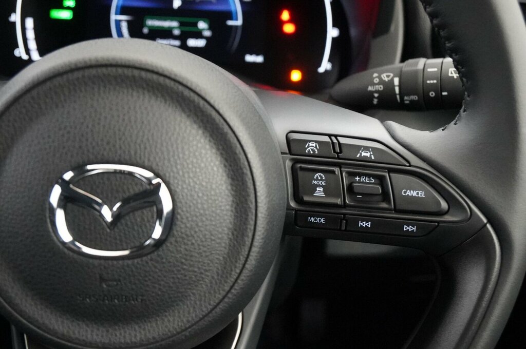 Mazda 2 1.5I Hybrid Centre Line Cvt Hatchback DU75XVM White #21