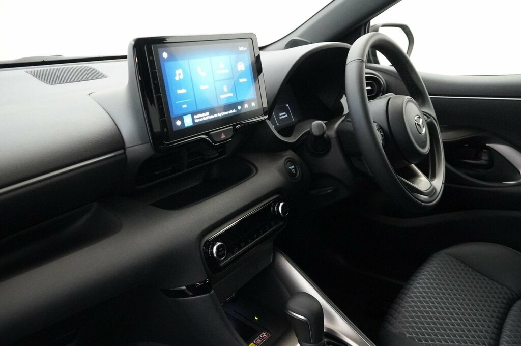 Mazda 2 1.5I Hybrid Centre Line Cvt Hatchback DU75XVM White #31